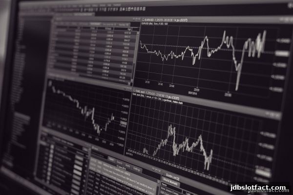 水果机胜率深度解析：jdb电子假吗？基于概率的动态投注调整指南